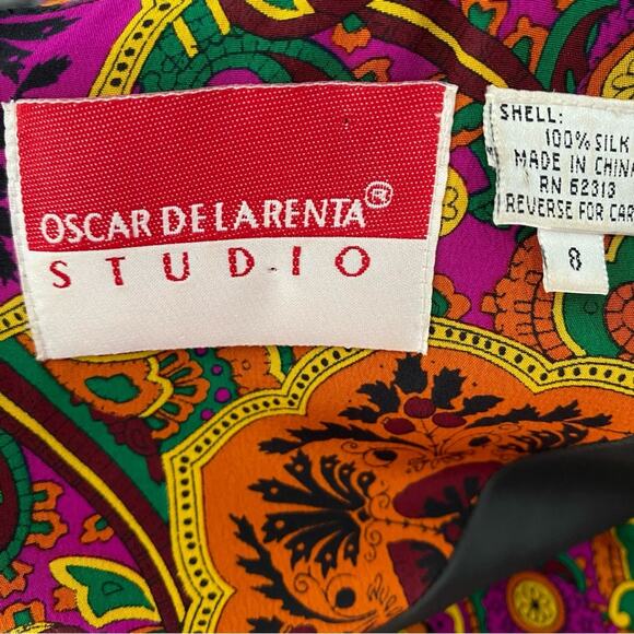 Vintage Oscar De La Renta Silk Medallion Print Pleated Bottom Dress size 8 - Picture 8 of 8